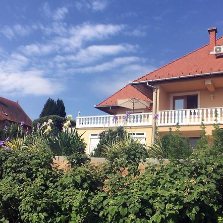Hevizquelle Apartments Bagian luar foto